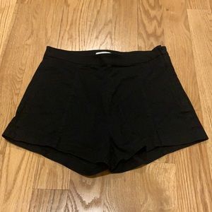 Black Hi-Waisted Short